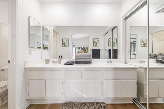 49620 Lincoln Drive, Indio CA: https://media.crmls.org/mediaz/a186110d-015a-4569-a484-d2cf30545865.jpg