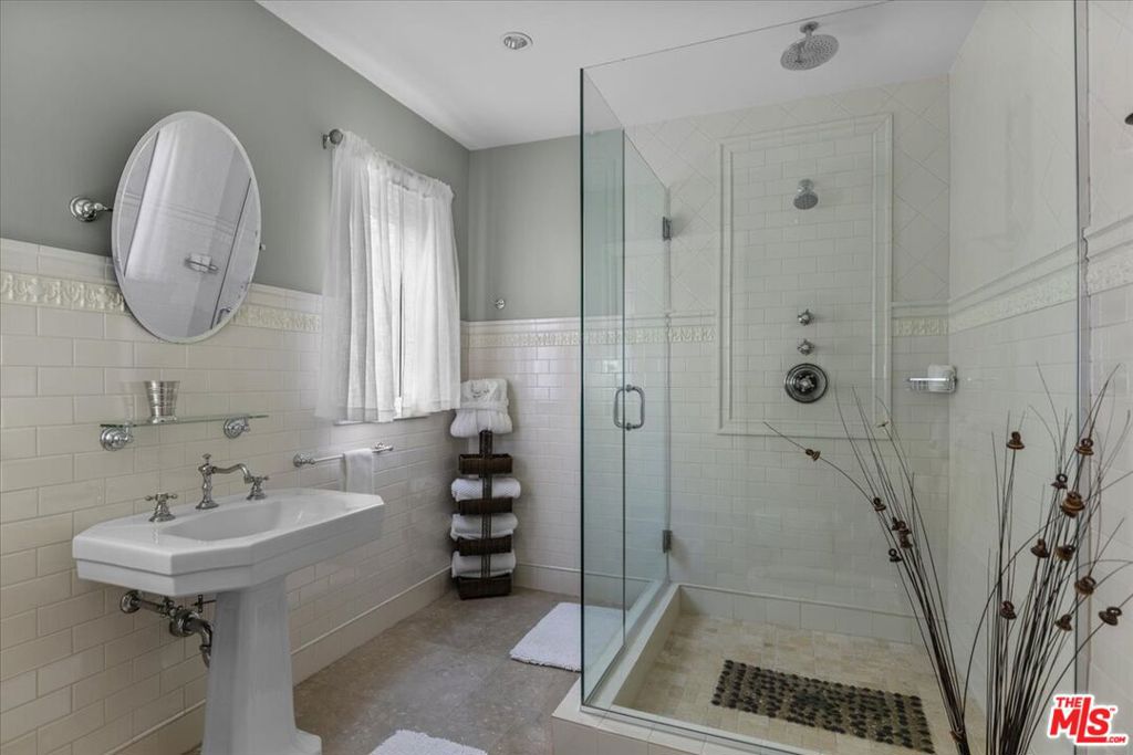 MLS #24468471 img 44