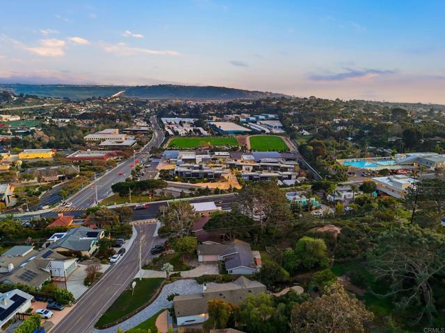 Detail Gallery Image 68 of 69 For 323 Glencrest Dr, Solana Beach,  CA 92075 - 3 Beds | 2 Baths