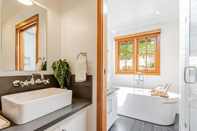 17900 China Grade Road, Boulder Creek CA: https://media.crmls.org/mediaz/a18925e0-39e1-4f83-8475-9b483eb2583e.jpg