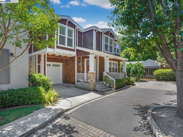 910 Willowshire Way, San Jose CA: https://media.crmls.org/mediaz/a189bde5-374a-4971-8630-bba2ee1c917a.jpg