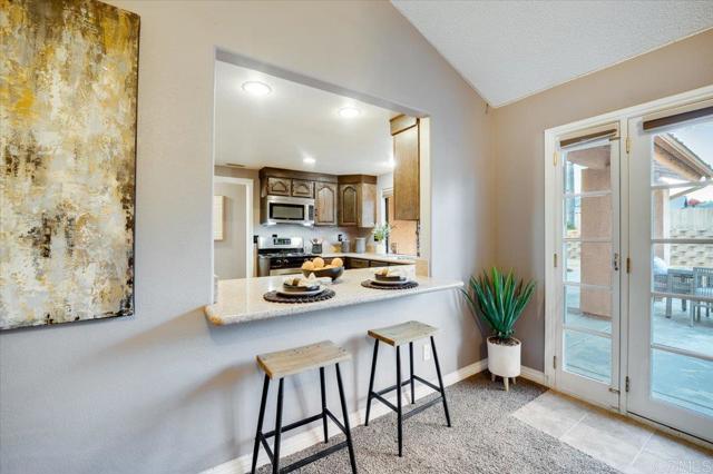 Detail Gallery Image 9 of 36 For 23622 Springwood, Ramona,  CA 92065 - 4 Beds | 3 Baths