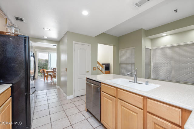 Image 16 of 37 For 652 Cardinal Ridge Lane B
