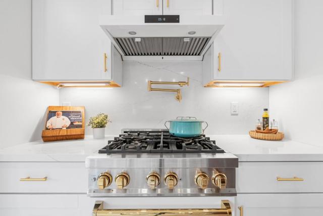 40 Seacliff Drive, Seacliff CA: https://media.crmls.org/mediaz/a18aa8f9-18b5-4510-b759-5516fe0adf26.jpg
