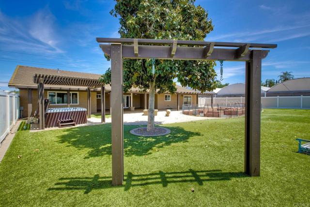 Detail Gallery Image 34 of 50 For 13815 Hilldale Rd, Valley Center,  CA 92082 - 5 Beds | 4 Baths