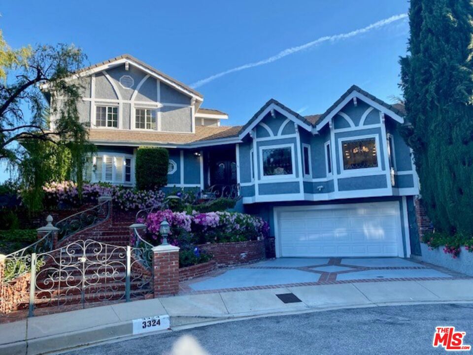 3324 Alana DriveSherman Oaks img 2