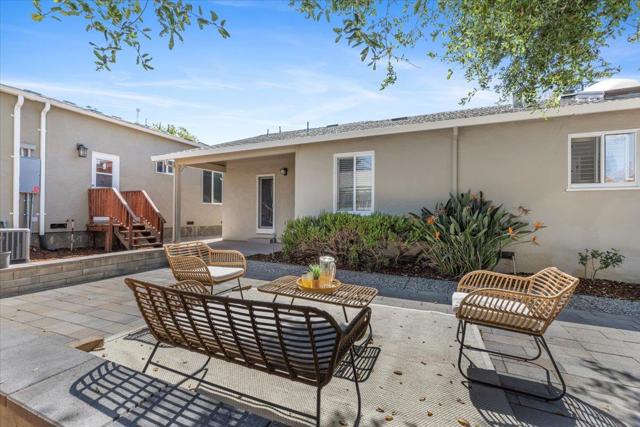 20393 Zorka Avenue, Saratoga CA: https://media.crmls.org/mediaz/a18b3f3d-90a8-422f-920c-2ba501cc2d6c.jpg