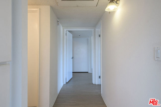 340 N Hayworth Avenue, Los Angeles CA: https://media.crmls.org/mediaz/a18b8aea-53de-4a58-904c-ca1afa85f0b7.jpg