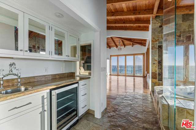 7007 Birdview Avenue, Malibu CA: https://media.crmls.org/mediaz/a18bb95b-3b92-41ff-96df-dd89cfd4eda2.jpg