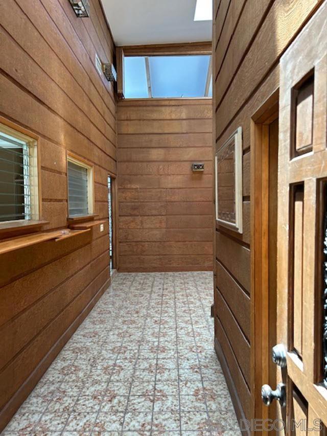3154 Lloyd St, San Diego CA: https://media.crmls.org/mediaz/a18c25bb-ec23-42dc-9ccb-ddebaa460a09.jpg