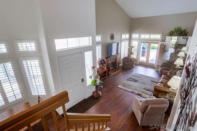 3367 Malta Way, Oceanside CA: https://media.crmls.org/mediaz/a18cfc10-3cd4-460b-836c-06d84931a210.jpg