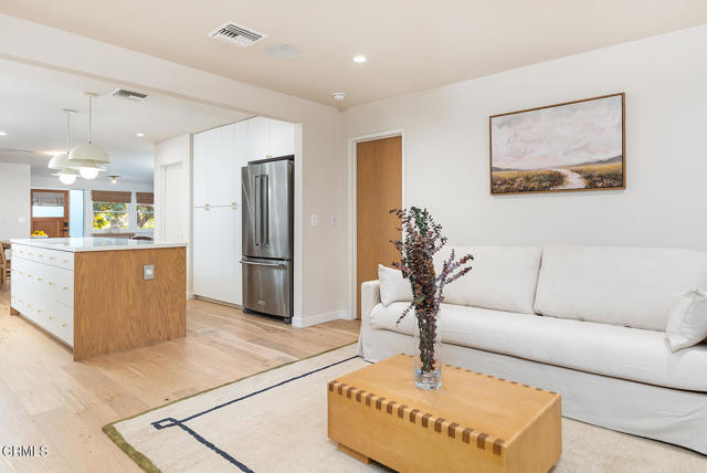 Detail Gallery Image 16 of 40 For 987 Bell St, Pasadena,  CA 91104 - 4 Beds | 5 Baths