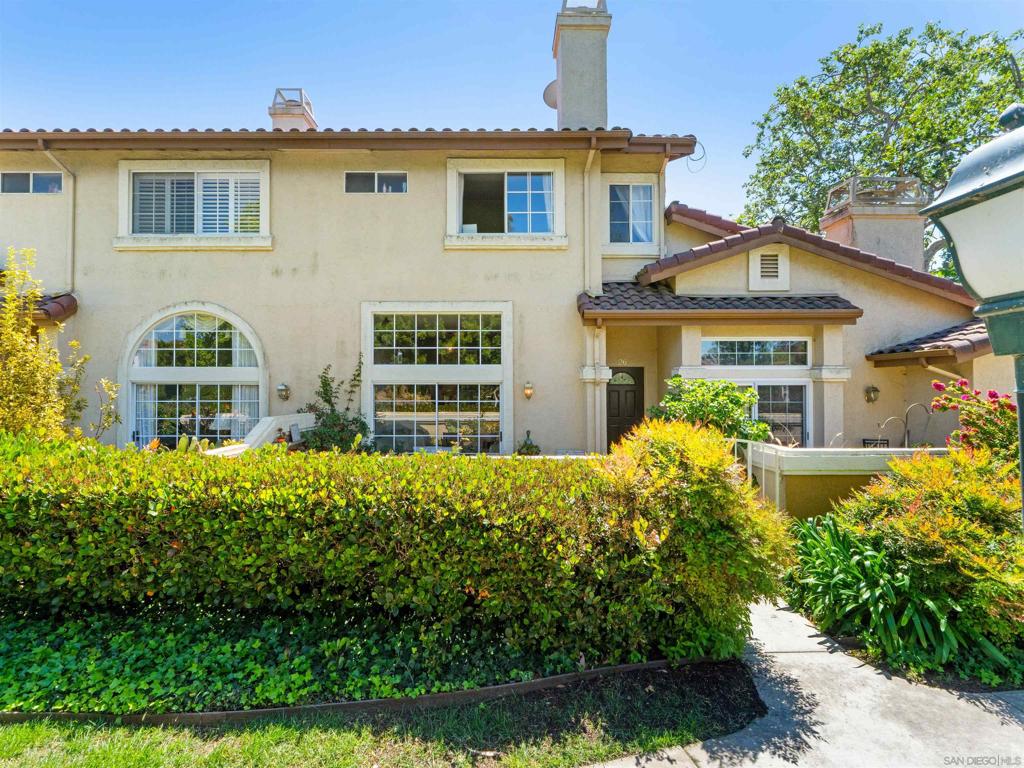 4050 Porte de Palmas #26