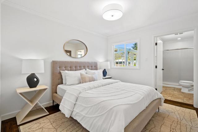 3123 Wessex Way, Redwood City CA: https://media.crmls.org/mediaz/a18f418e-42f8-4ebc-b899-d411a1c02788.jpg