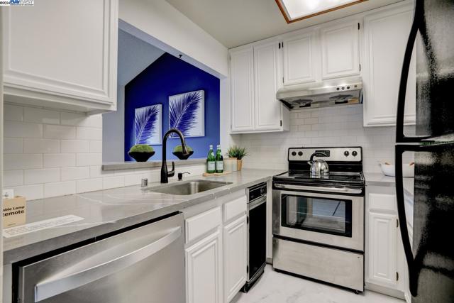 Image 5 of 51 For 6047 Joaquin Murieta Ave  F