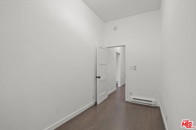 1218 N La Cienega Boulevard, West Hollywood CA: https://media.crmls.org/mediaz/a1908cc9-e8df-4962-a691-af912ca7d325.jpg