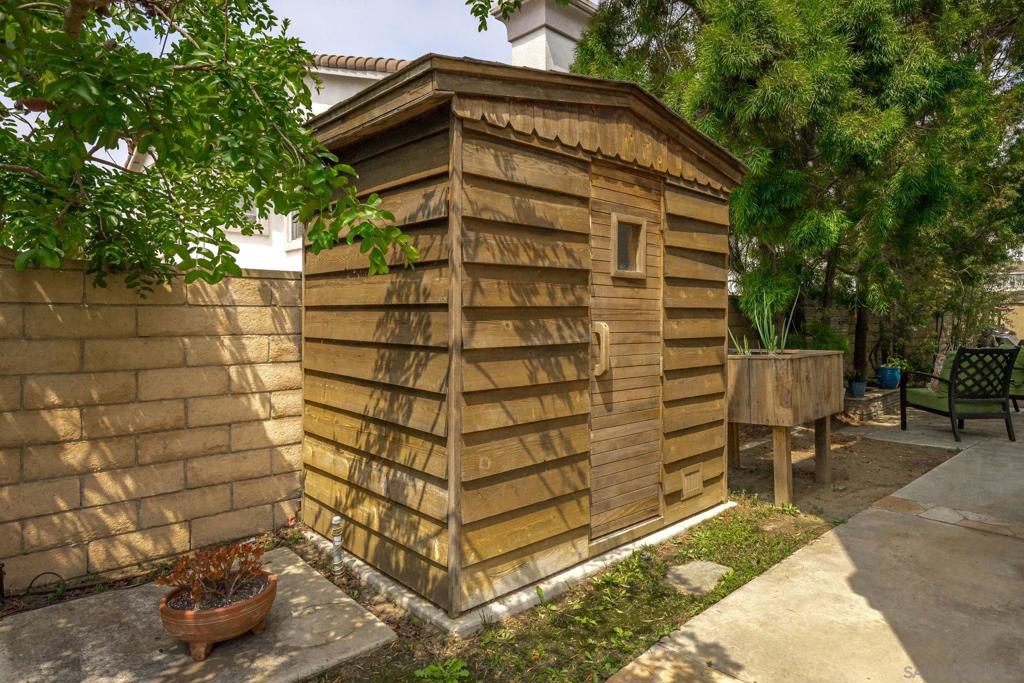 MLS #250033578SD img 39