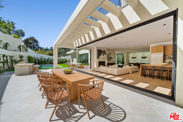 10950 Verano Road, Los Angeles CA: https://media.crmls.org/mediaz/a190d6c4-ca40-4be3-9cbf-a74db2ff4745.jpg