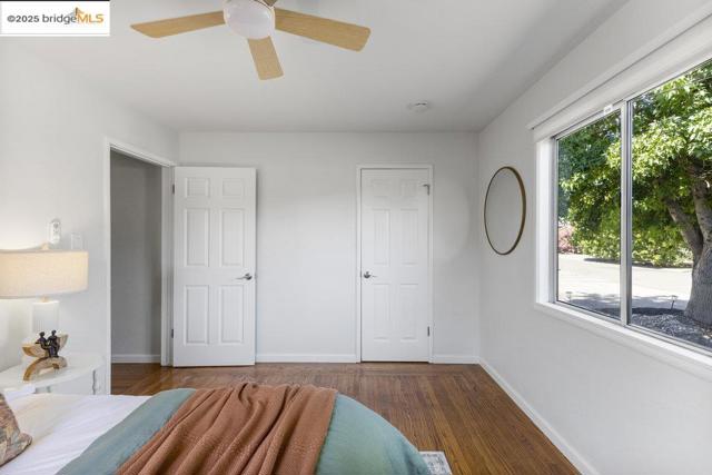 615 Manuel Dr, Novato CA: https://media.crmls.org/mediaz/a1919d6b-39bf-4b0e-8aef-b2debd903cd6.jpg