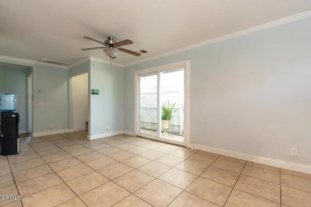 Detail Gallery Image 3 of 22 For 4230 Mountain Dr, San Bernardino,  CA 92407 - 3 Beds | 1 Baths