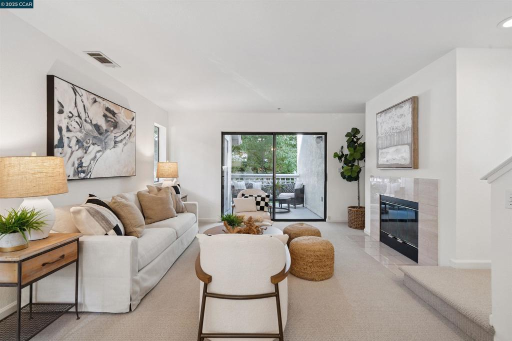 2578 Oak Road #212