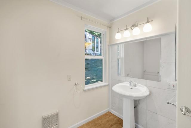 50 Ocean View Road, Los Gatos CA: https://media.crmls.org/mediaz/a192f1bf-9bed-4d3d-aa25-0da64007cfaf.jpg