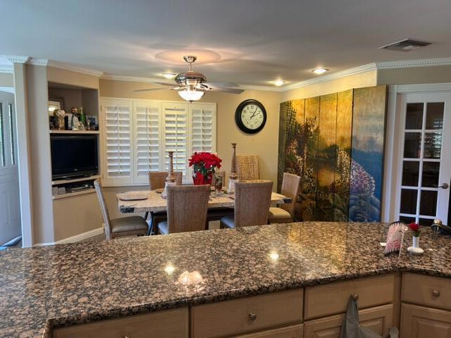 73671 Half Way Drive, Palm Desert CA: https://media.crmls.org/mediaz/a192f8f4-dc0b-4385-9747-46824320f8f8.jpg