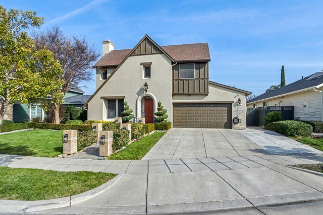 Image 4 of 60 For 1322 Cottage Grove Court