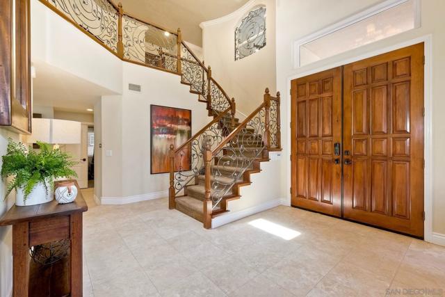 16879 Saint Andrews Drive, Poway CA: https://media.crmls.org/mediaz/a1959bb4-1328-4bfa-8a65-59ed08dfd68b.jpg