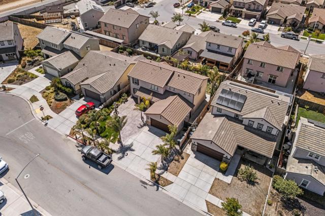 662 Ventura Drive, Soledad CA: https://media.crmls.org/mediaz/a196b2cc-15f8-4358-86fb-b34b45b80456.jpg