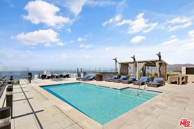 1755 Ocean Avenue, Santa Monica CA: https://media.crmls.org/mediaz/a197c592-faa7-4727-aa26-8f53f917178e.jpg