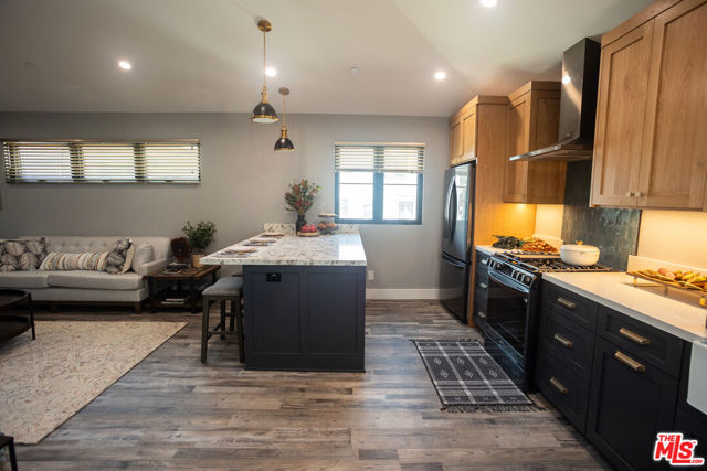 2519 Curtis Avenue, Redondo Beach, California 90278, ,Residential Income,Sold,Curtis,25539909