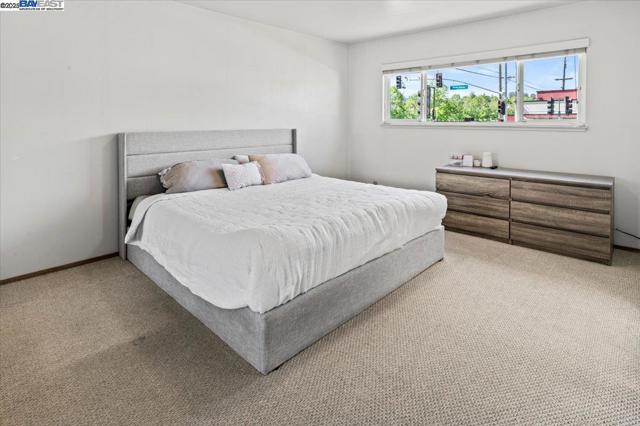 4105 Heyer Ave, Castro Valley CA: https://media.crmls.org/mediaz/a197cb3e-9aea-4d8d-bdaf-30a0c2103aa1.jpg