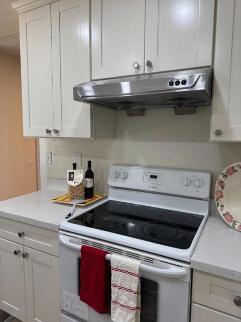 2591 Easton Way, San Jose CA: https://media.crmls.org/mediaz/a197ef20-39f0-4391-a8d2-b3f8e800b234.jpg