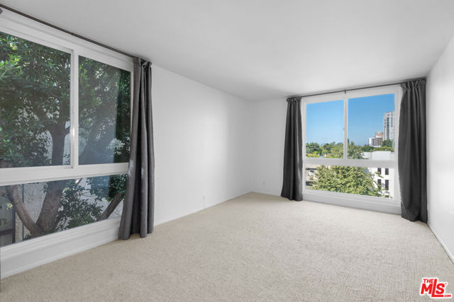 1340 S Beverly Glen Boulevard, Los Angeles CA: https://media.crmls.org/mediaz/a1989b55-5733-4a34-9661-651d449c166b.jpg