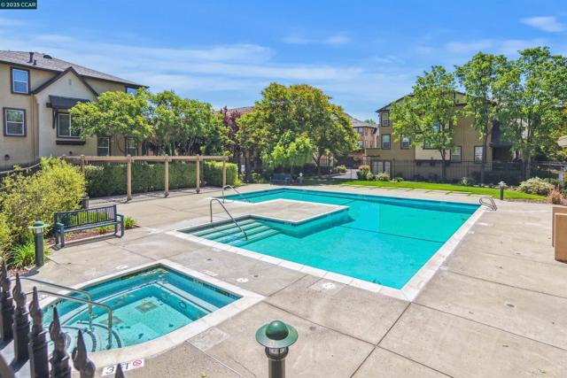 2073 Watermill Rd, San Ramon CA: https://media.crmls.org/mediaz/a198b769-bf4f-4e77-a35a-3f98fca5e399.jpg