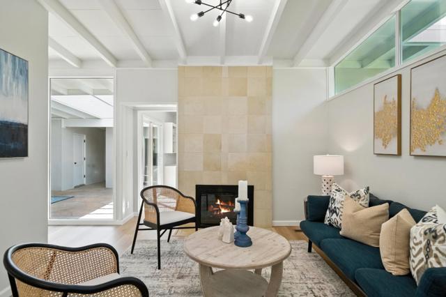 821 E Meadow Drive, Palo Alto CA: https://media.crmls.org/mediaz/a1993c69-7328-401f-82cf-0ec06154f08b.jpg
