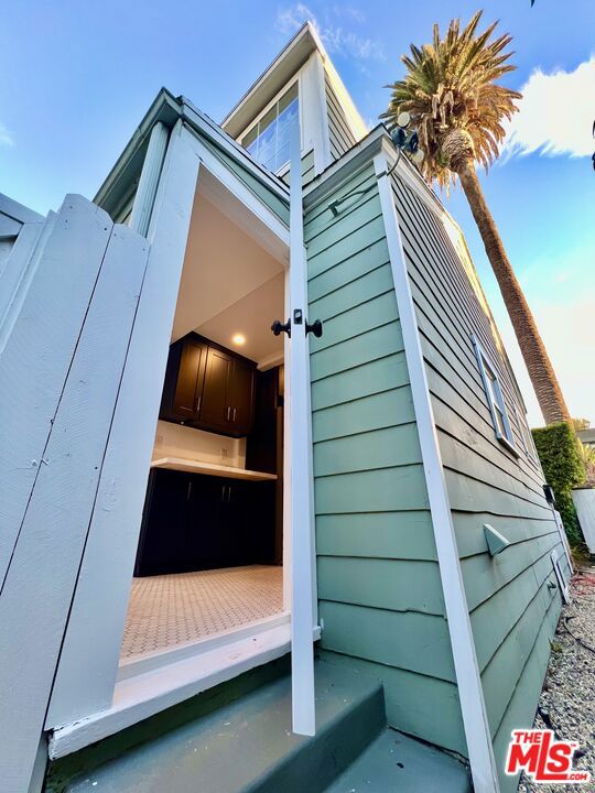 421 Grand Boulevard photo 8