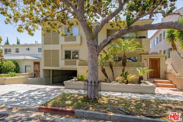 1524 10TH Street, 10 photo 2