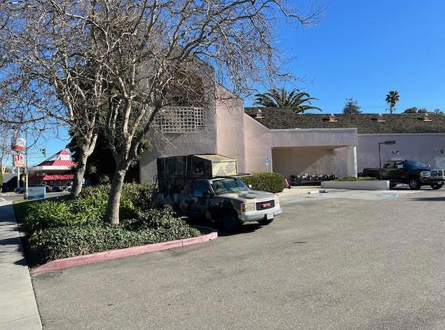 225 N Bascom Avenue, San Jose CA: https://media.crmls.org/mediaz/a1a10cf0-1828-43f9-8f2f-d3f665422c57.jpg