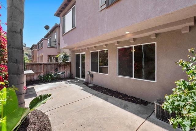 1342 Sky Ridge Court, San Marcos CA: https://media.crmls.org/mediaz/a1a1b8b3-b8ec-44e7-8daa-ce91f2e49f34.jpg