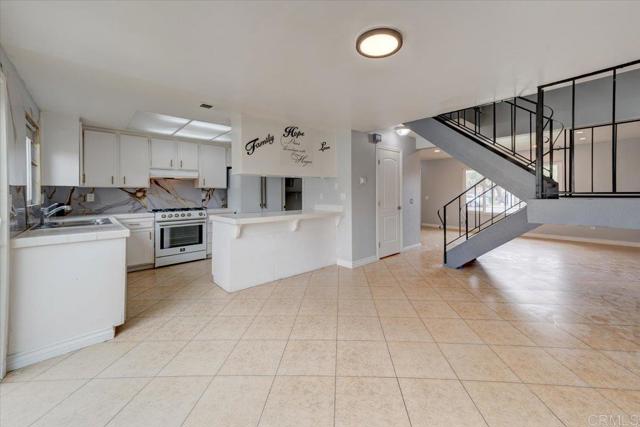 Photo #2: PTP2502309 Listing 