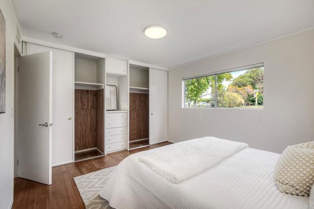 1639 Tamarack Avenue, Carlsbad CA: https://media.crmls.org/mediaz/a1a296d8-4cb6-4f8d-ac3d-521f70c7e77d.jpg