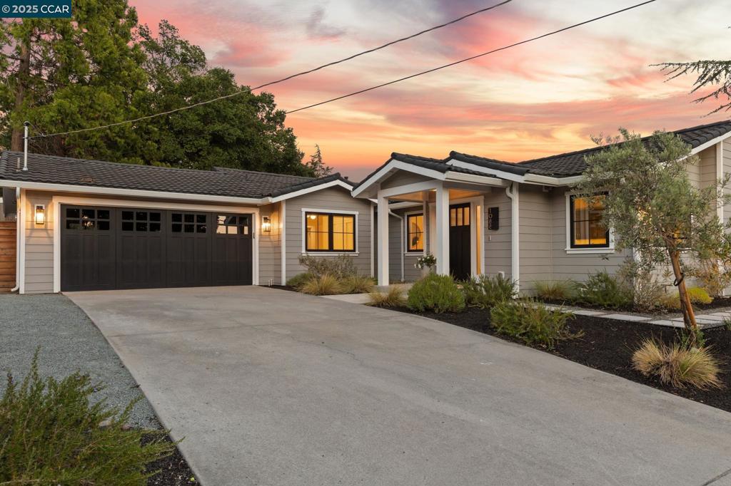 1088 Sierra Vista Way