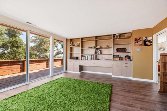 216 Enterprise Road, Hollister CA: https://media.crmls.org/mediaz/a1a45051-0bd7-418b-8c97-b789cd630055.jpg