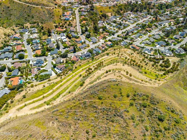 1251 Via Cielito, Ventura CA: https://media.crmls.org/mediaz/a1a68af8-0d6a-4e45-93e1-23c941e516b8.jpg