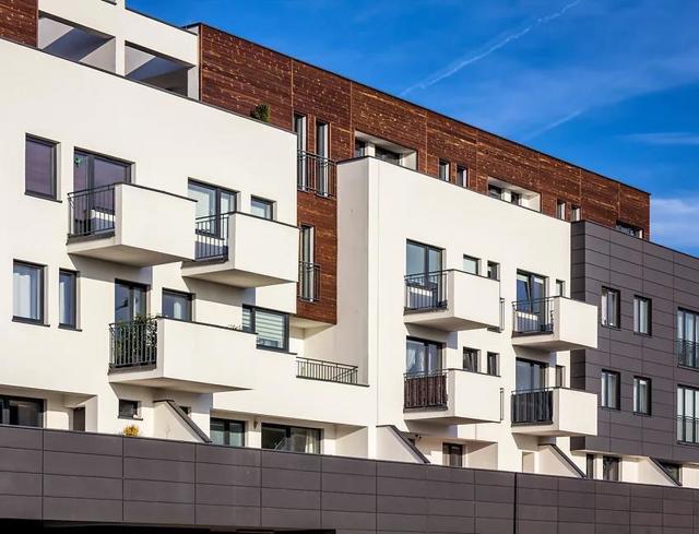 27 S Main Street, Milpitas CA: https://media.crmls.org/mediaz/a1a6b0fd-0b29-4c55-8edc-648595112f85.jpg