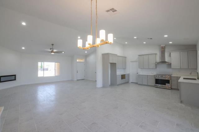 7160 Olympic Road, Joshua Tree CA: https://media.crmls.org/mediaz/a1a6f009-4e09-413e-ab40-c405a0790822.jpg