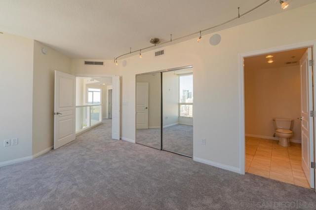 510 1st Ave, San Diego CA: https://media.crmls.org/mediaz/a1a7c588-ac64-4fb2-8df5-1deb622a1bcb.jpg