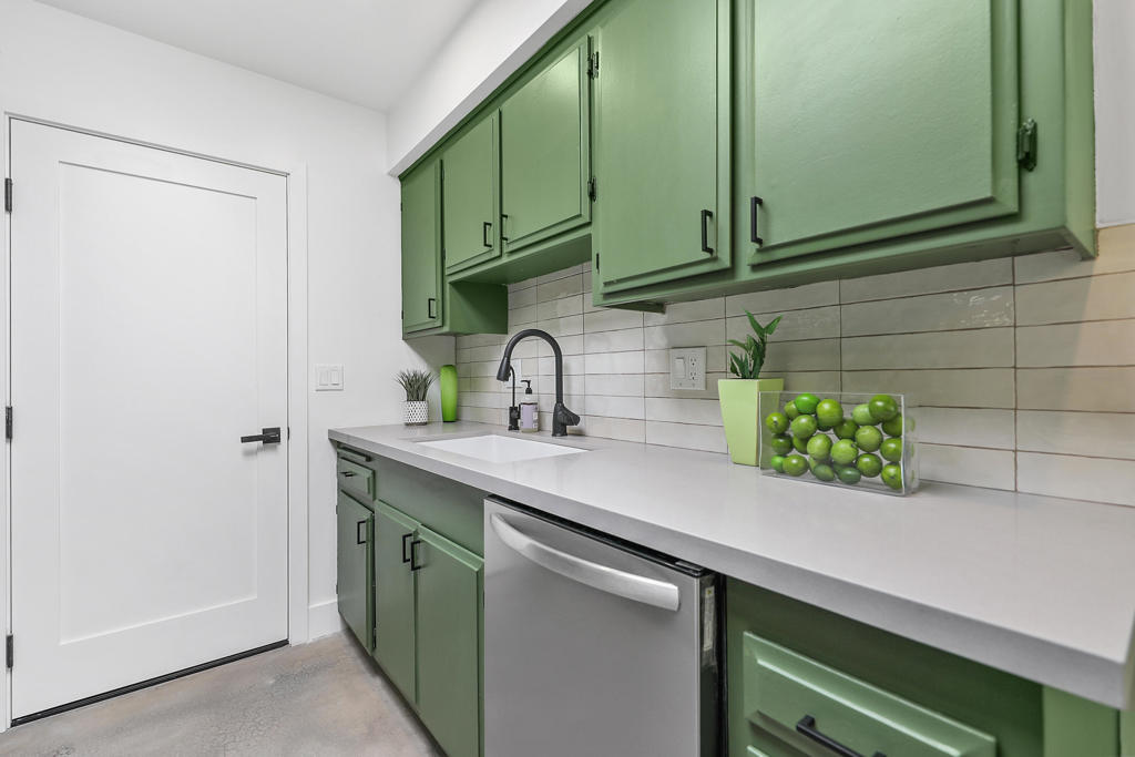 MLS #219137031DA image #16